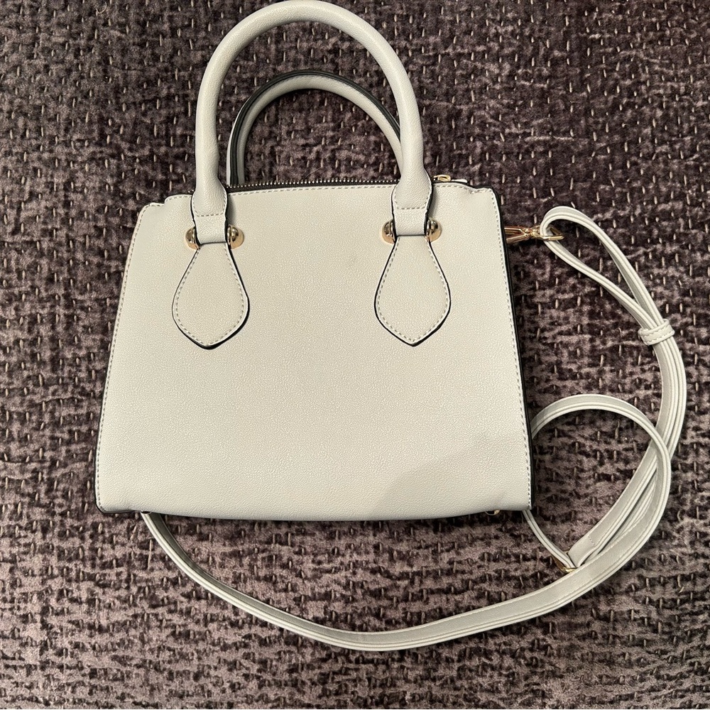 Elegant Grey Handbag